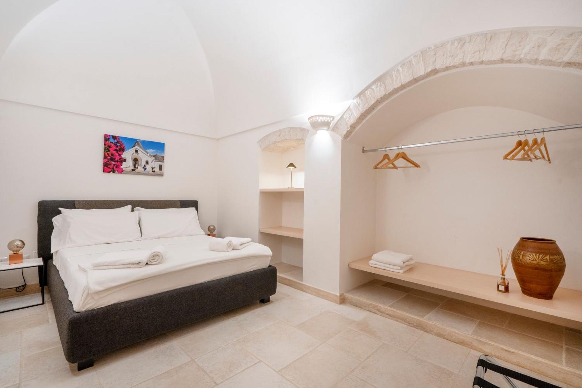 Trulli Contento - Rooms & Apartments Alberobello Exterior photo