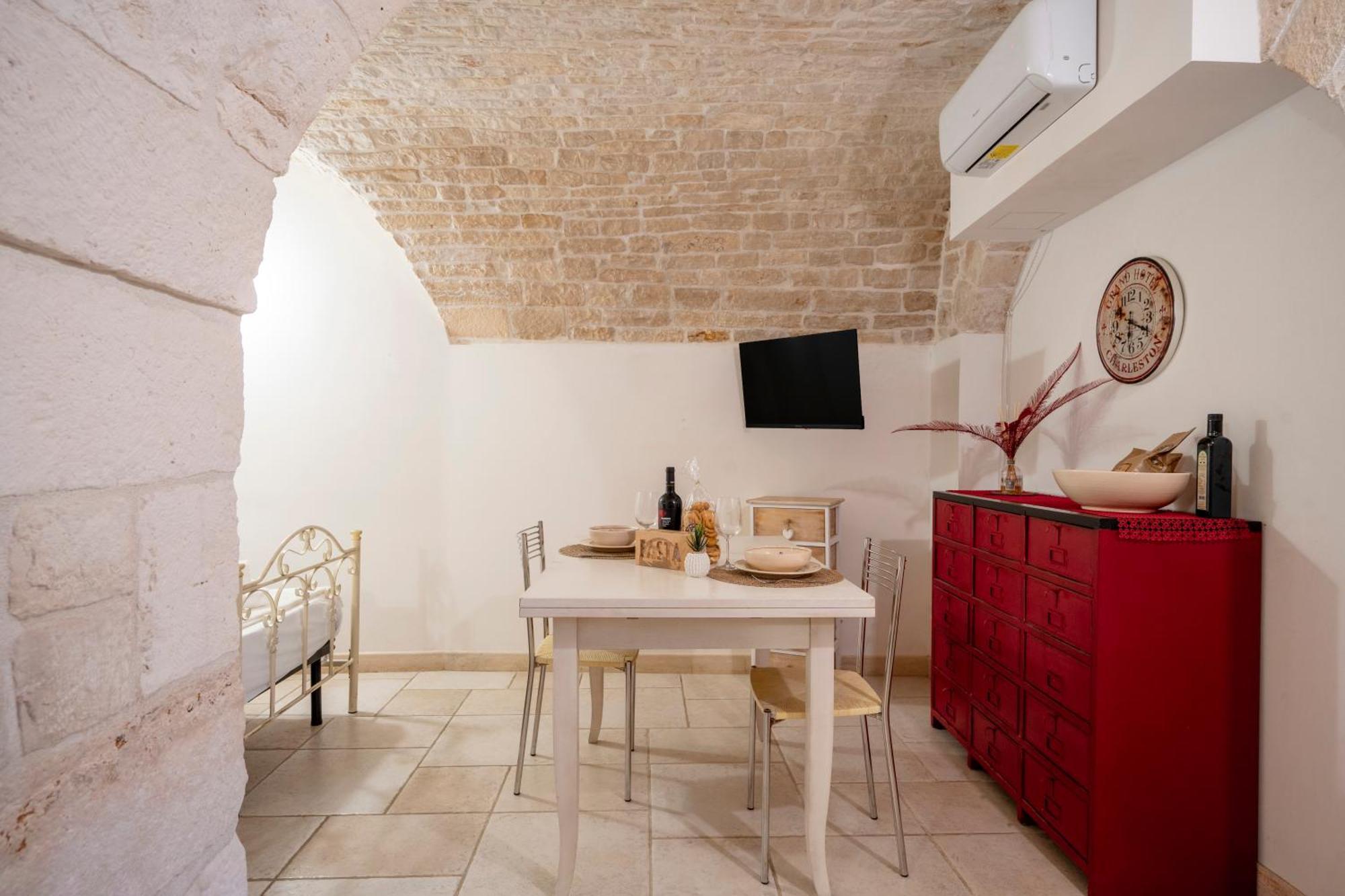 Trulli Contento - Rooms & Apartments Alberobello Exterior photo